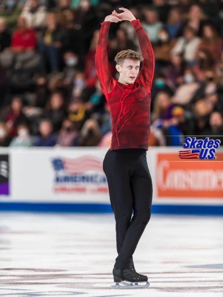 Ice Gallery Skates U.S.